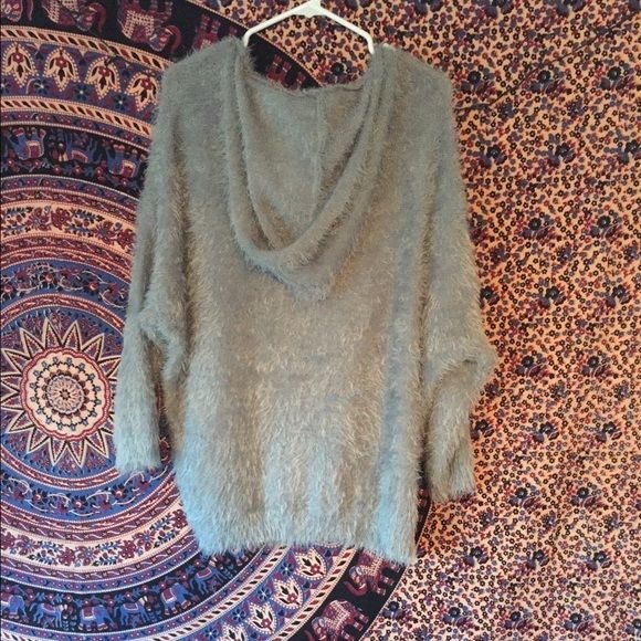 LF Paper Hearts Grey Fuzzy Sweater with Hood - Picture 3 of 4